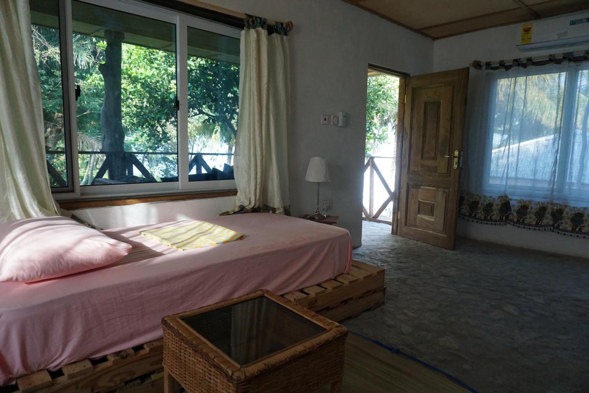 Cocoa Village Guesthouse Obo  Extérieur photo