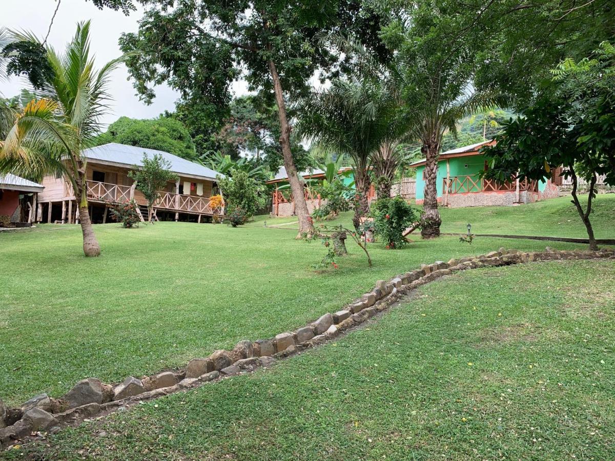 Cocoa Village Guesthouse Obo  Extérieur photo